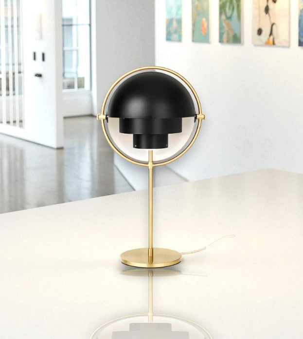 LED-Tischlampe – Brillante Ausleuchtung