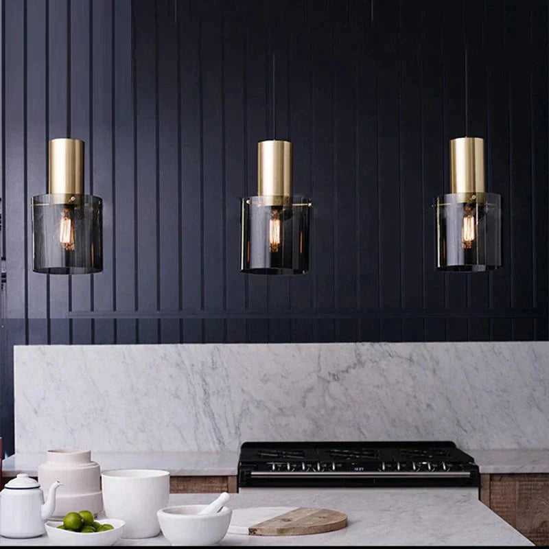 Stylische Pendelleuchte Mit Rauchfarbenem Glasschirm – E14-Fassung