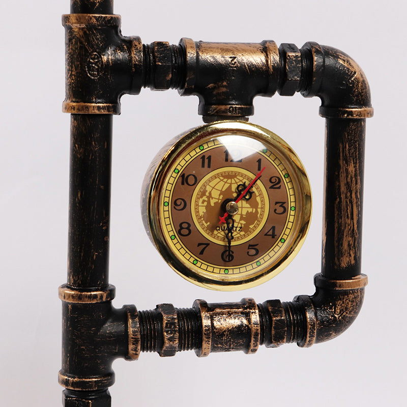 Retro-Tischlampe Aus Metall Mit Uhr – Industriestil In Bronze, Ohne Leuchtmittel