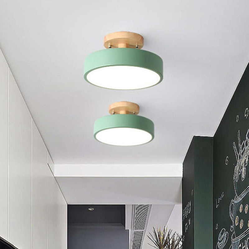 LED-Deckenleuchte aus Holz im Eleganten Design