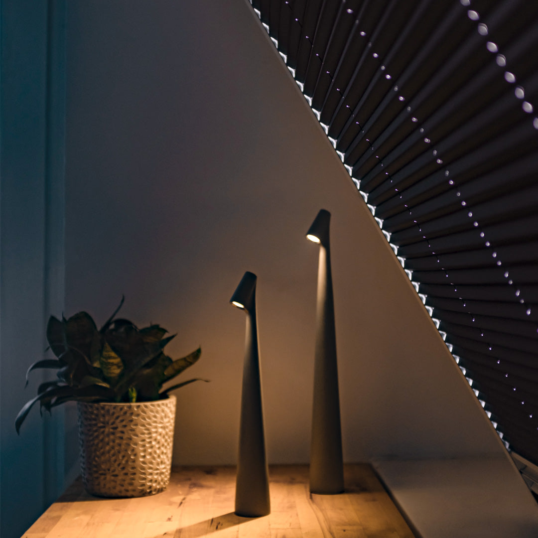 Mobiler LED-Tischleuchte – Kabellos Mit Dimmerfunktion