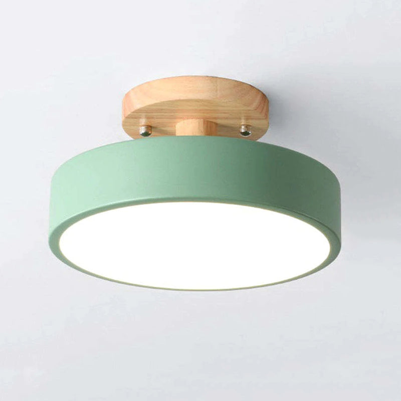 LED-Deckenleuchte aus Holz im Eleganten Design