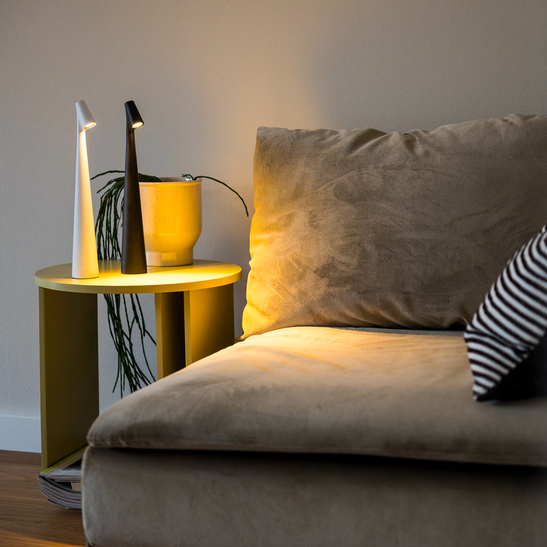 Mobiler LED-Tischleuchte – Kabellos Mit Dimmerfunktion