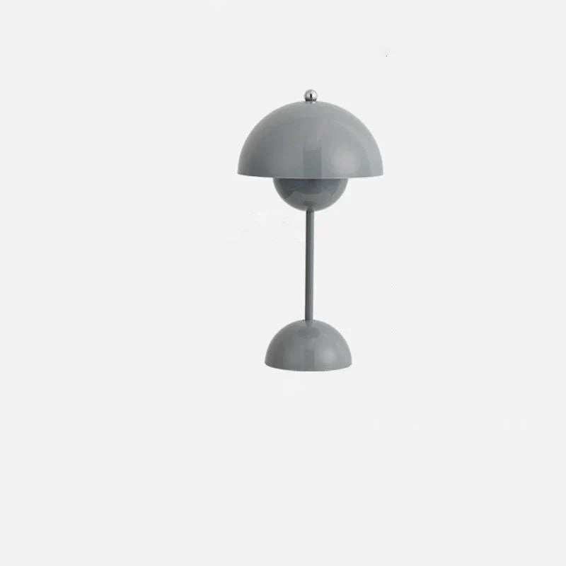 Stylische Metall-LED-Tischlampe Bud – 220V Stromversorgung