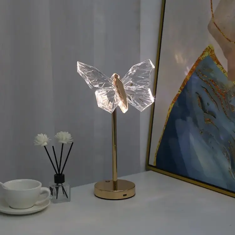 Leuchtende Kristall-Schmetterling LED-Tischlampe