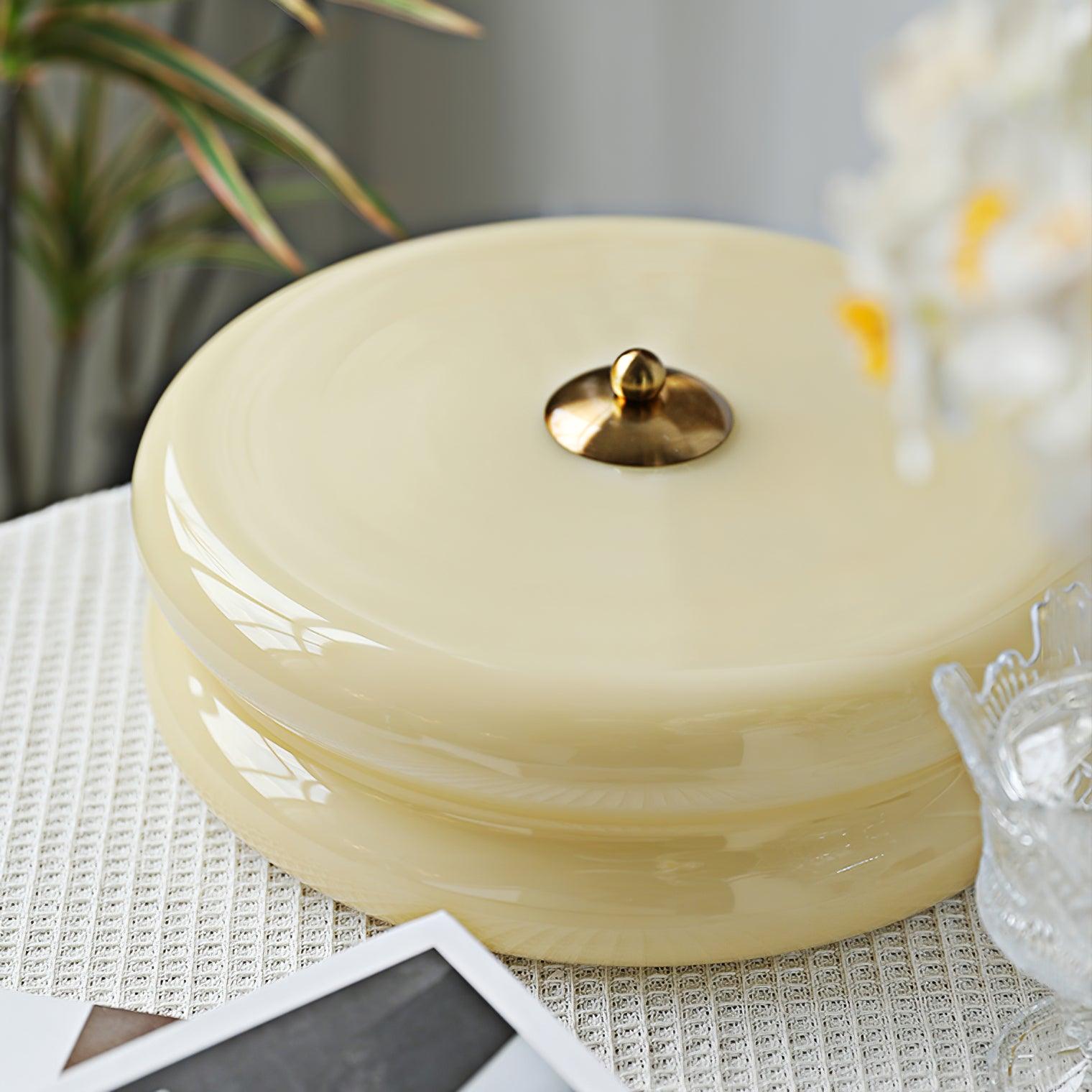 Messing & Creme Glas Deckenleuchte | Halbmontierte Retro Lampe