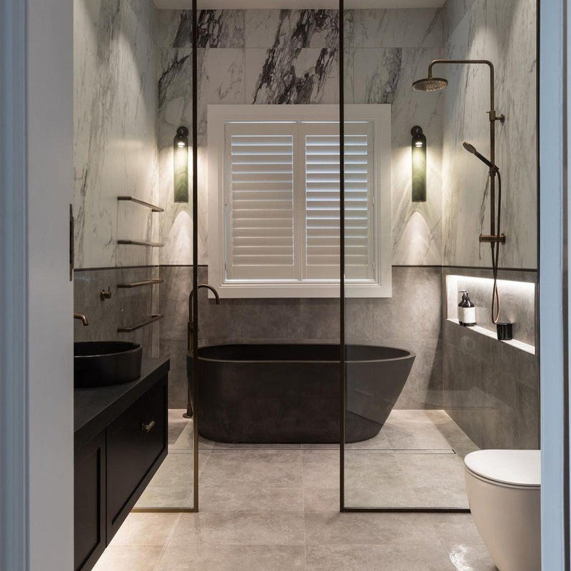 Moderne LED Wandlampe | Float Glide Vertikal Design