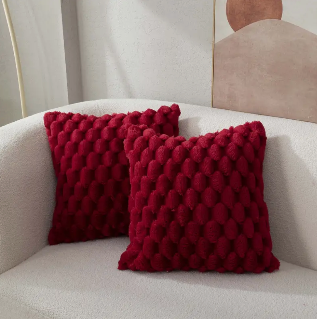 Flauschiges Kissen mit weichem Bezug – Perfekt für Sofa und Bett