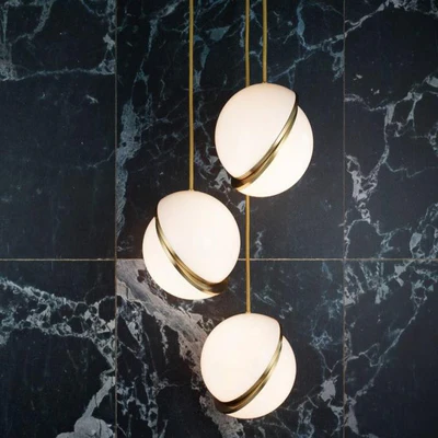 Pendelleuchte in Mondsichel-Form – Stilvolle Deckenleuchte