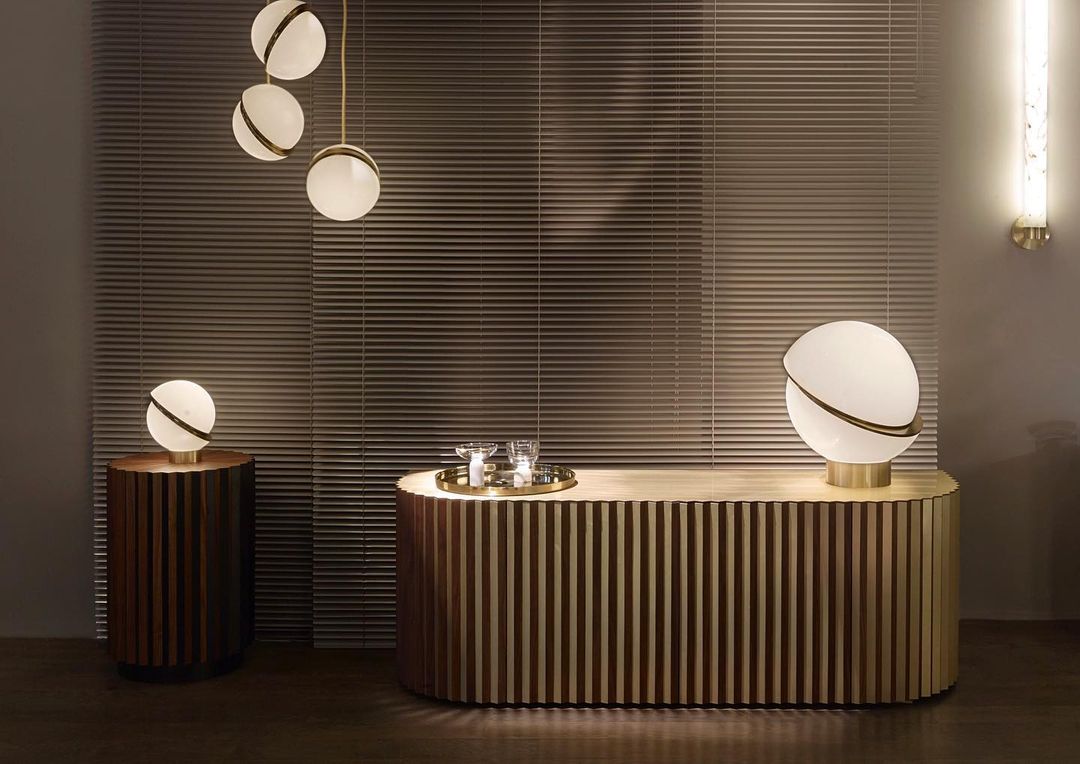 Pendelleuchte in Mondsichel-Form – Stilvolle Deckenleuchte