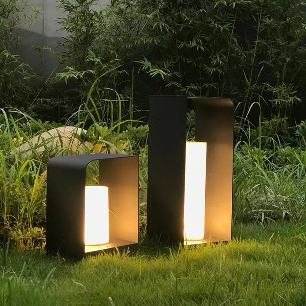 Energiesparende Metall-Stehlampe mit Solar-LED für Den Außenbereich