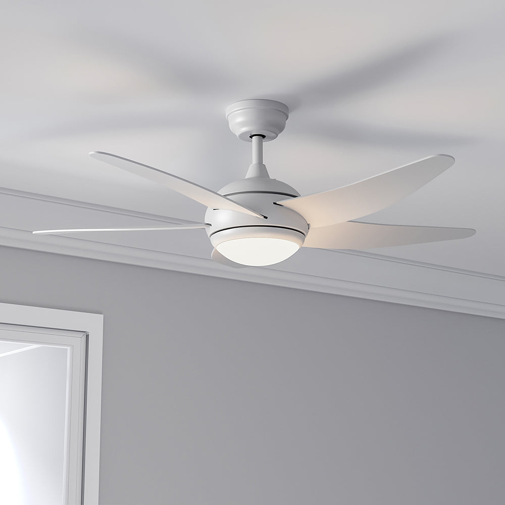 Vielseitiger 52-Zoll Deckenventilator mit Licht, Fernbedienung, 3 oder 5 Flügeln und Timer