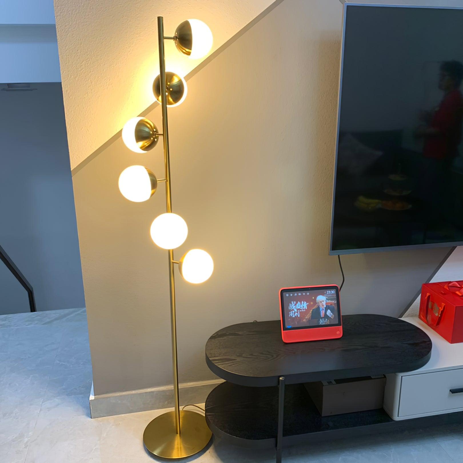 LED Tree Lampe mit Ast-Design für Dekorative Raumbeleuchtung