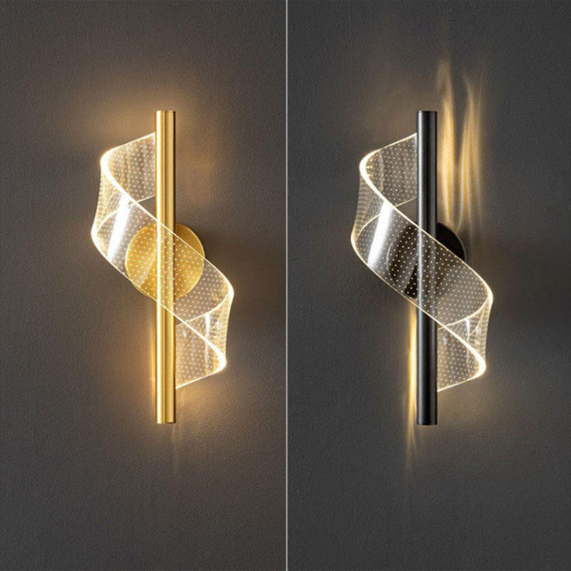 Glas-Wandleuchte mit traditionellem Kerzenhalter-Design