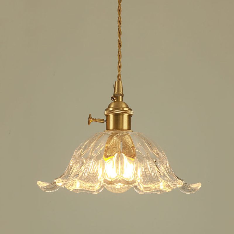 Glas-Pendelleuchte in Blumenform – Goldfarben