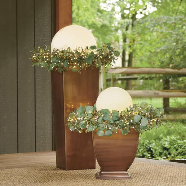 Runde Gartenleuchte im Kugeldesign