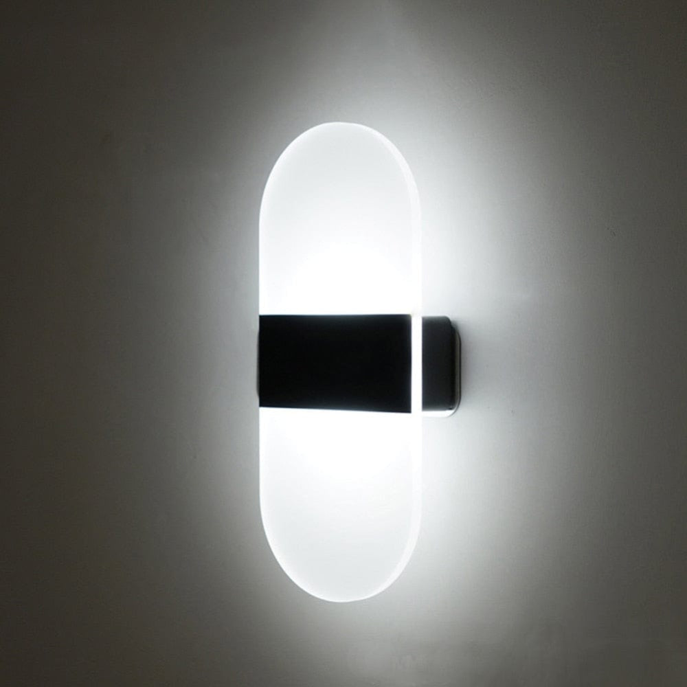 LED-Leuchte für die Wand mit Touch-Bedienung