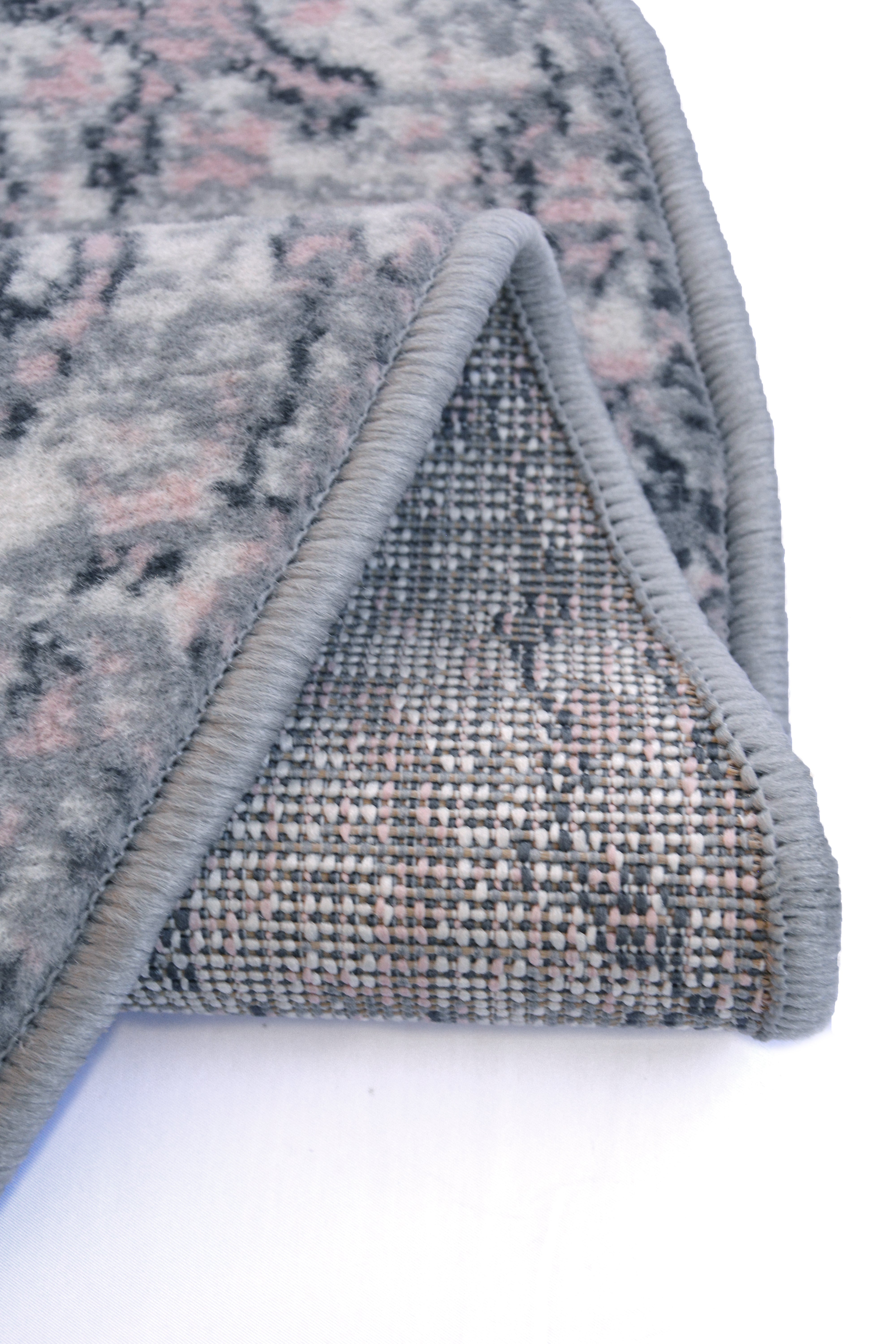 Strapazierfähiger Teppich im traditionellen Stil – Moderne Farbgestaltung