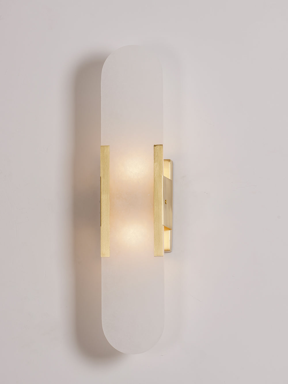 Langlebige Alabaster-Wandlampe Mit Modernem Look