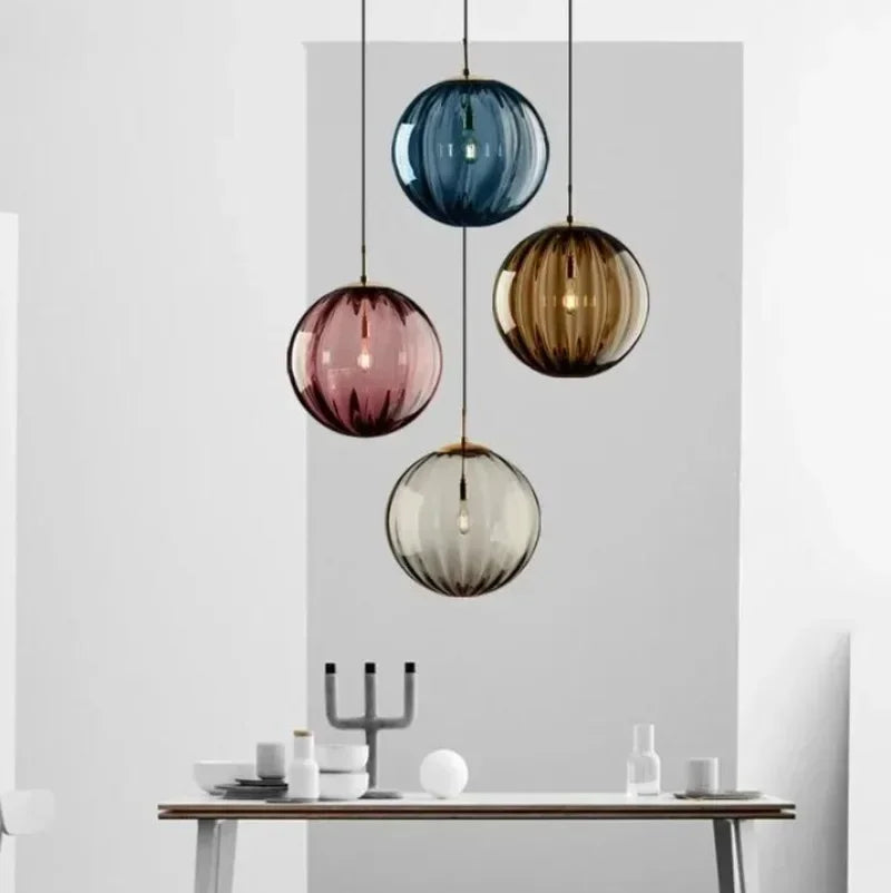 NeoOrb – Innovative LED-Hängelampe mit Fließendem Design