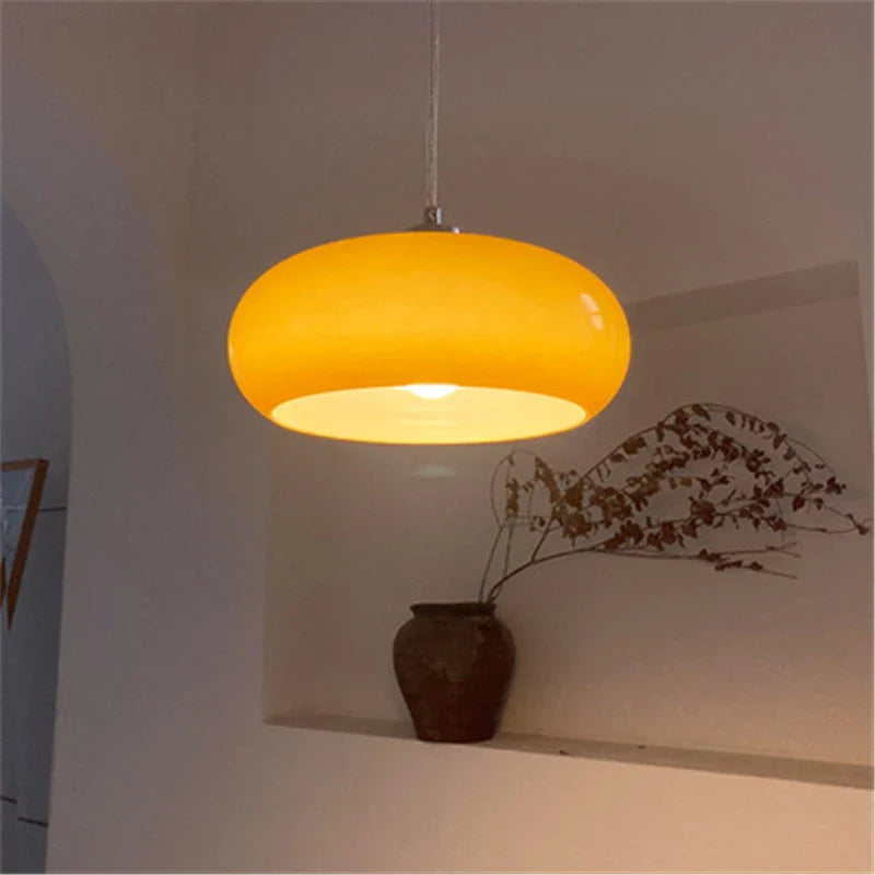 ScandiGlow – Stilvolle LED-Hängelampe im Natürlichen Look