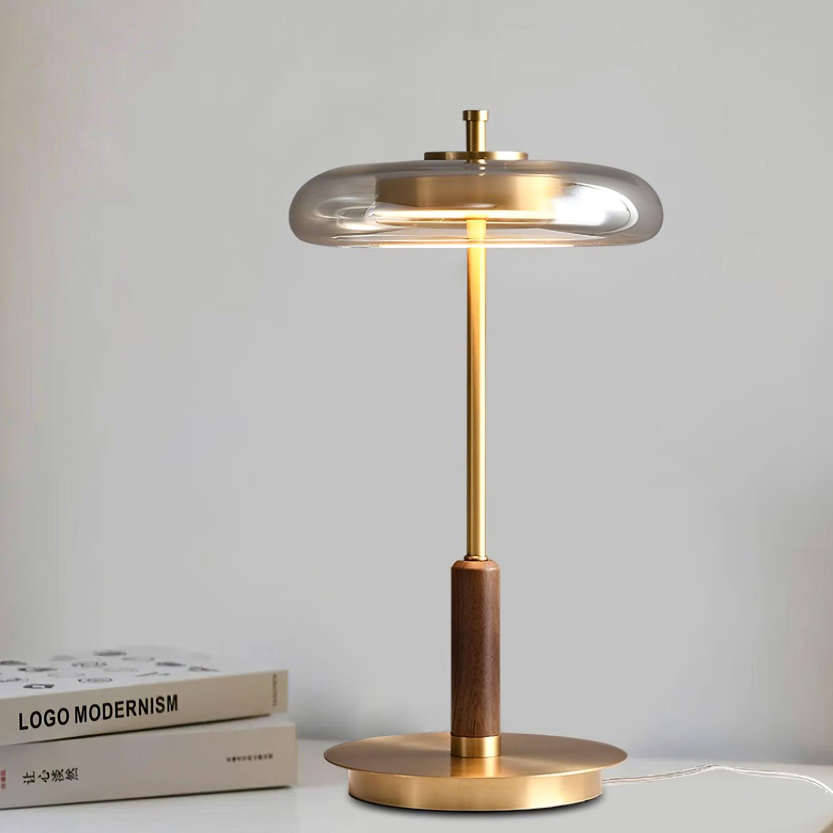 Schlanke Tischlampe aus Glas – Minimalistisch