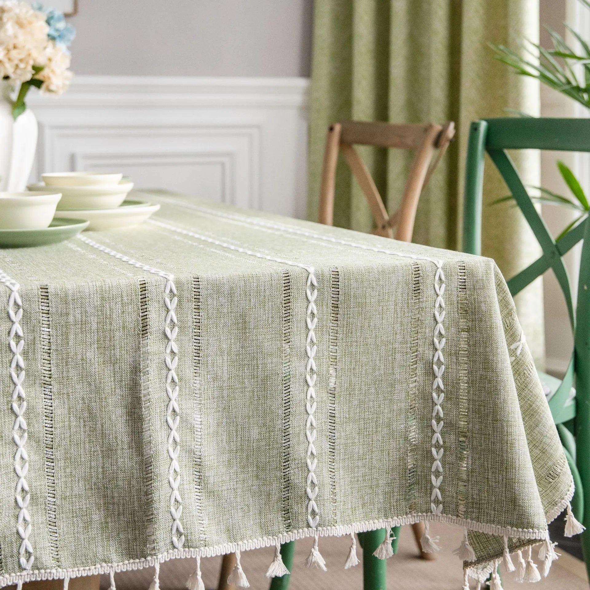 Natürliche Baumwoll-Leinen Tischdecke mit Quasten