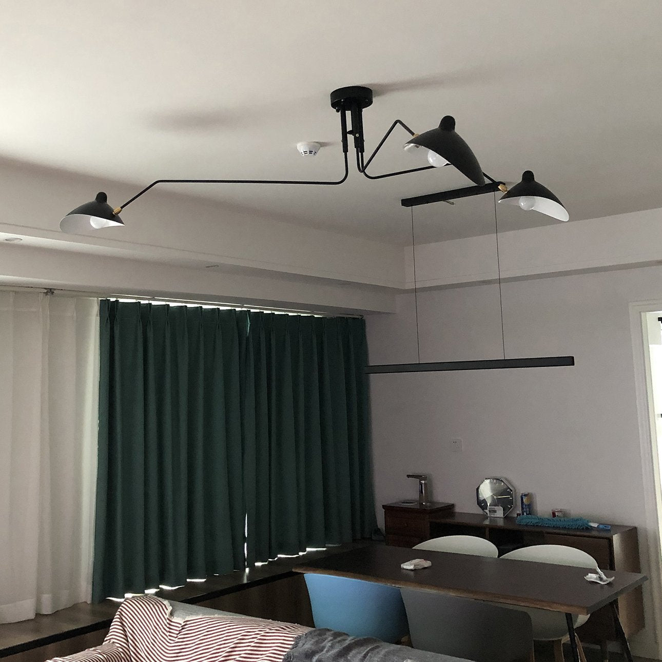 Moderne Deckenleuchte inspiriert von Serge Mouille