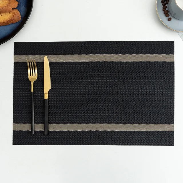 Schickes und funktionales Platzdeckchen-Set