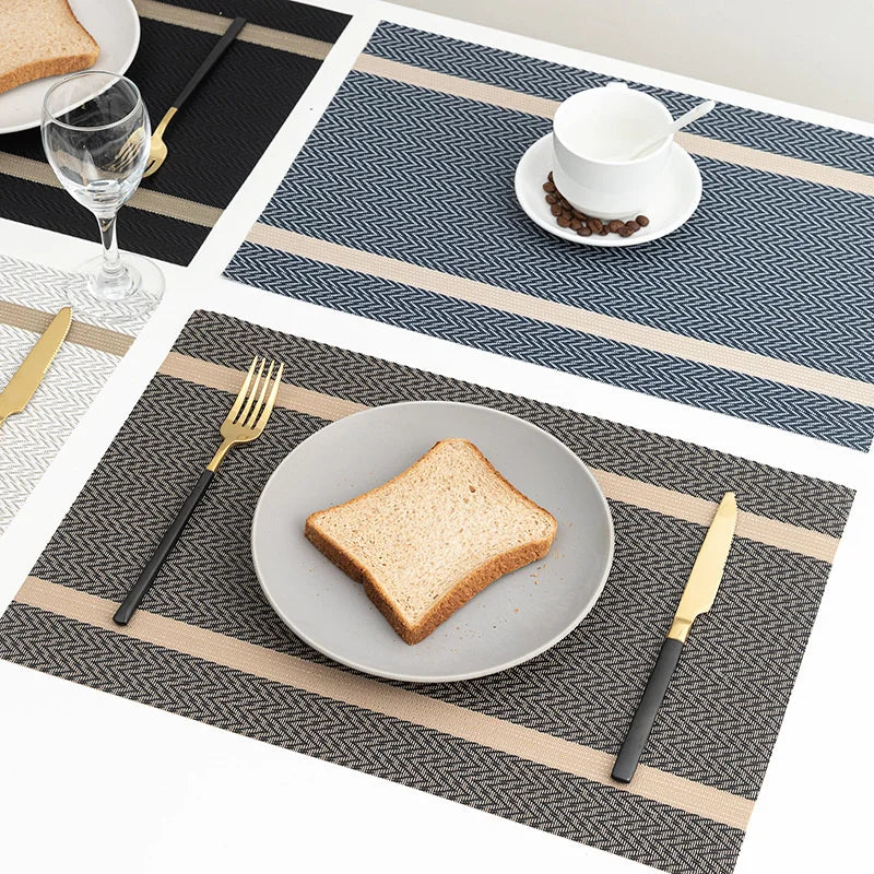 Schickes und funktionales Platzdeckchen-Set