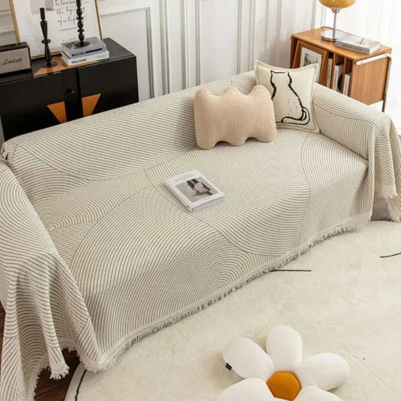 Eleganter Sofabezug mit Verspieltem Quastenrand