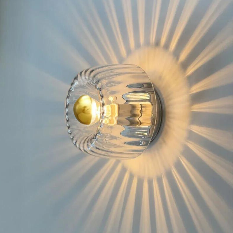 Architektur-Inspirierte Wandleuchte mit LED-Technik