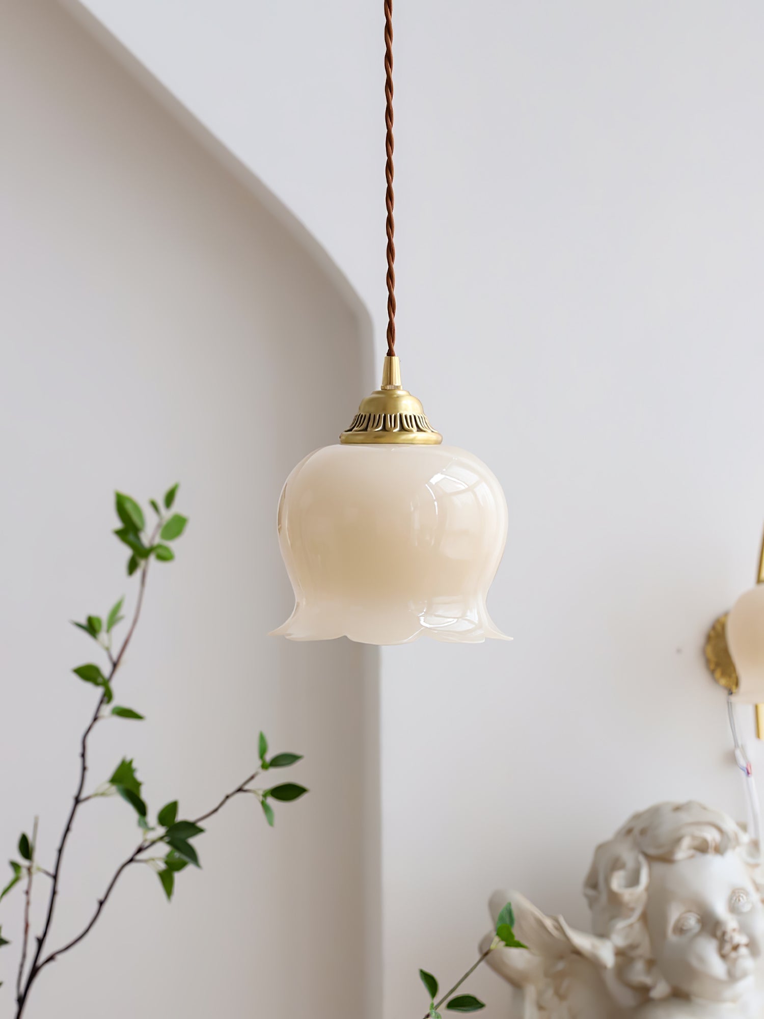 Blumenförmige Pendellampe – Sanftes Licht
