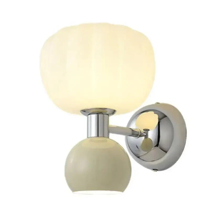 Bauhaus Wandlampe – Cremefarbene LED-Leuchte