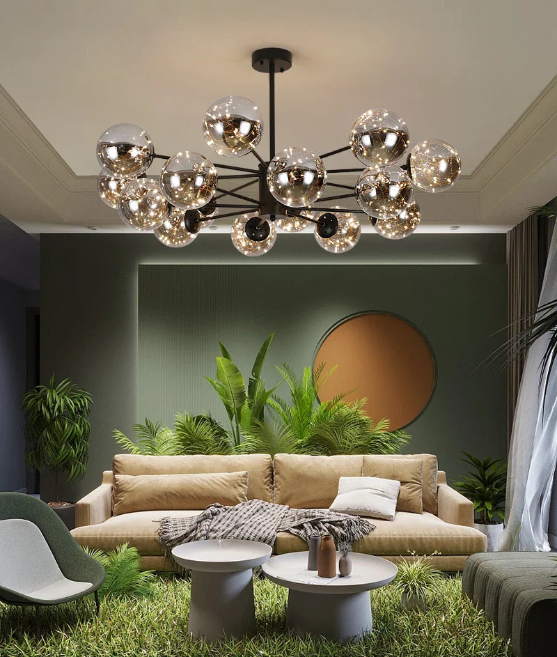 HaloCluster – Zeitgemäßer Glaskugel-Kronleuchter im Design-Look