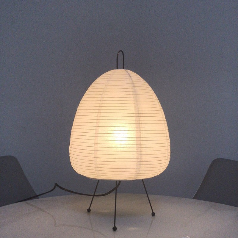 Tischlampe im Retro-Stil aus Japanischem Papier – Traditionelle Beleuchtung für Schlafzimmer und Wohnzimmer