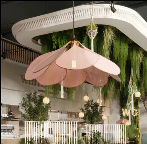Pendelleuchte im Blumenblatt-Stil – Natürliche Schönheit für Dein Zuhause