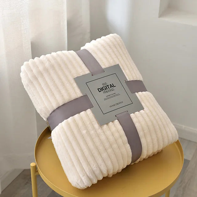 Stylische Flanell-Kuscheldecke | Gestreift