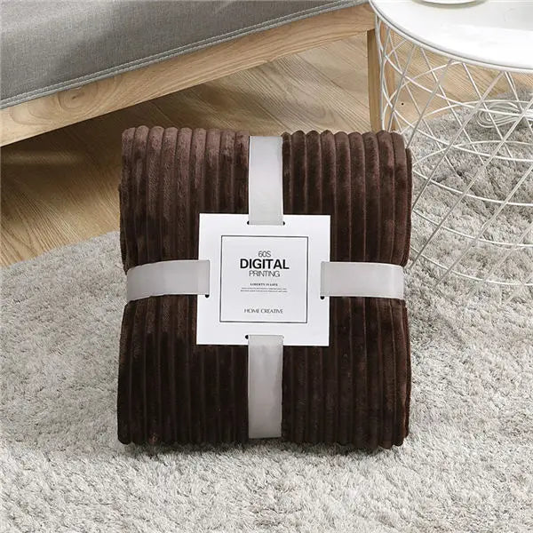 Stylische Flanell-Kuscheldecke | Gestreift