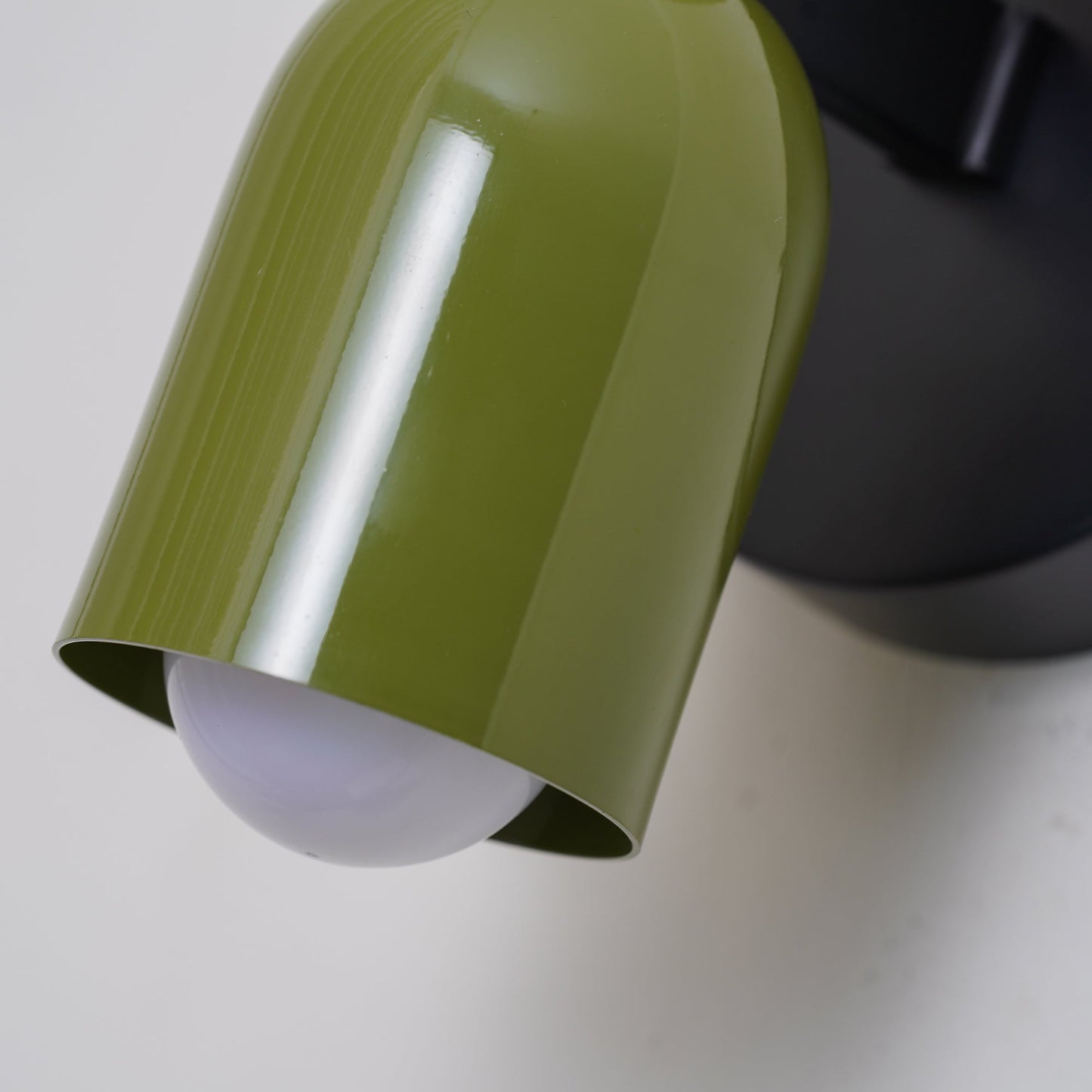 Kreative Wandleuchte mit Vintage Doppelkopf-Design für Wohnräume