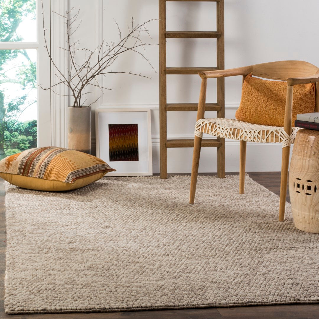 Klassischer Wohnzimmerteppich – Geflochtenes Design