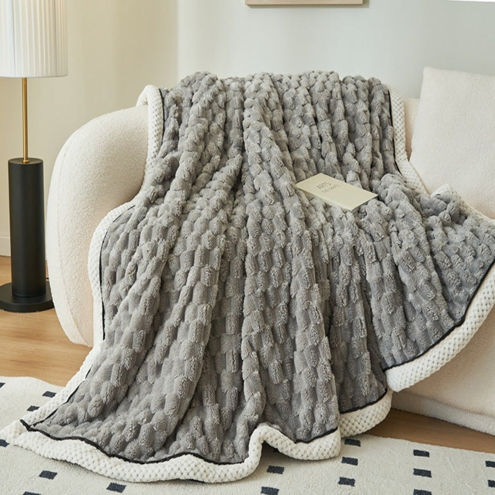Wolkenweiche Kuscheldecke – Cloud Cuddle Design, Flauschig & Leicht