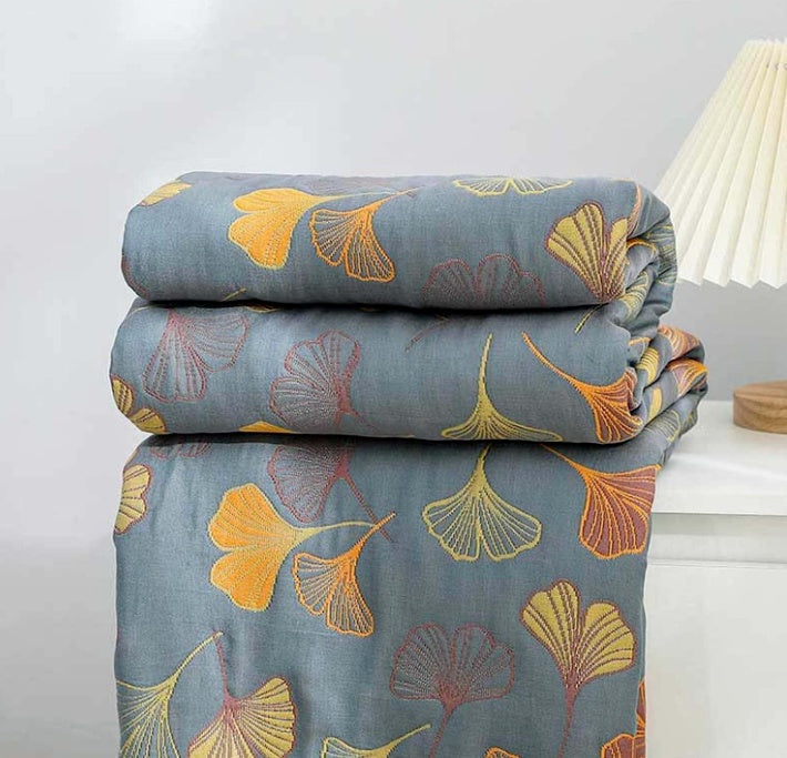 Kuschelige Decke mit Elegantem Ginkgo-Blatt Muster
