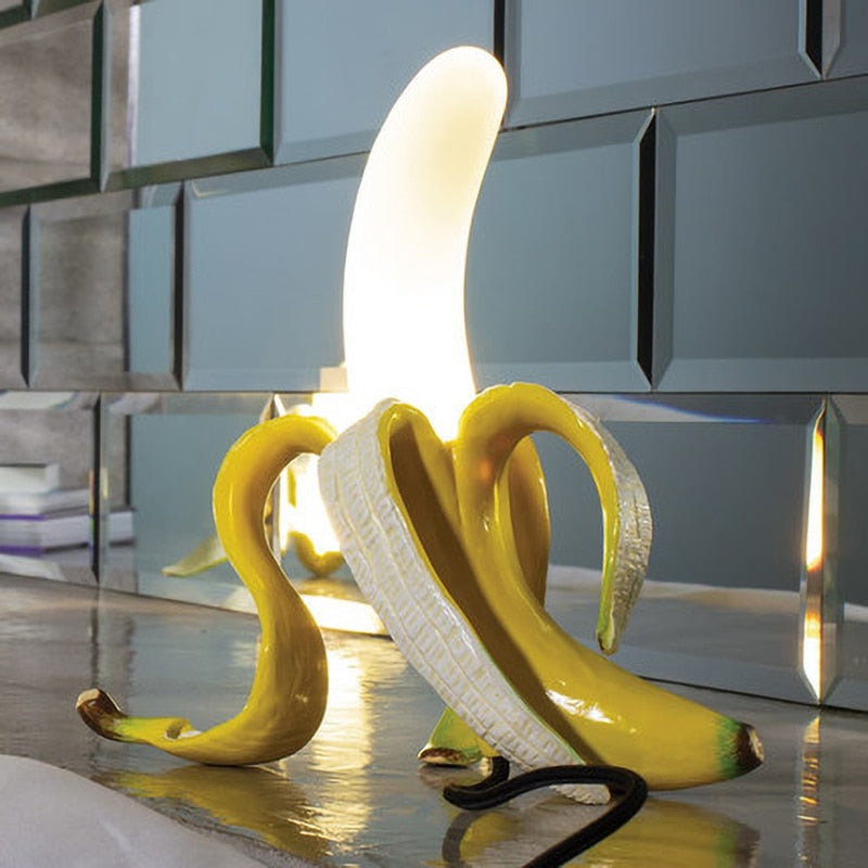 Wunderliche Bananen-Tischlampe