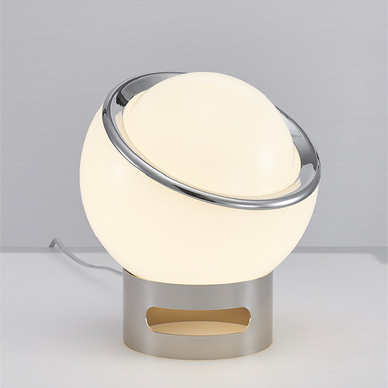 Opalglas Tischlampe Bauhaus-Stil – Französische Eleganz