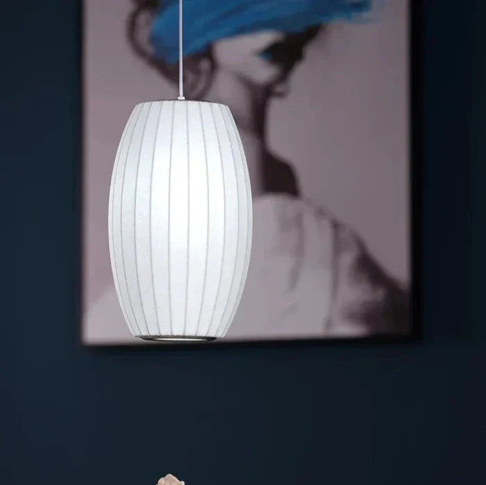 Elegante Bubble Pendelleuchte aus Seide und Metall