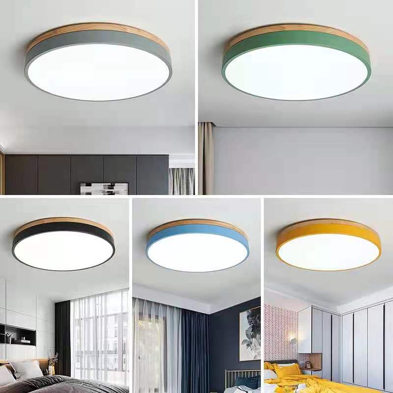 Einbauleuchte mit LED – Moderne Deckenlampe aus Holz