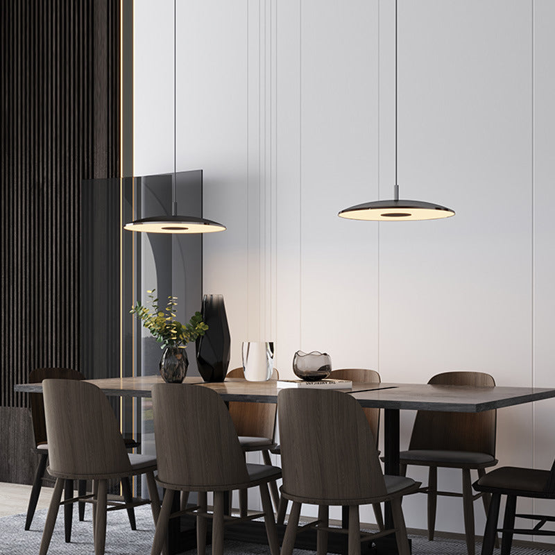 Industrielle LED Pendelleuchte aus Eisen und Nickel