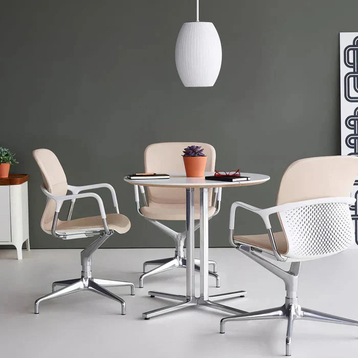 Zeitlose Bubble-Pendelleuchte – Beleuchtungsdesign aus Seide und Metall