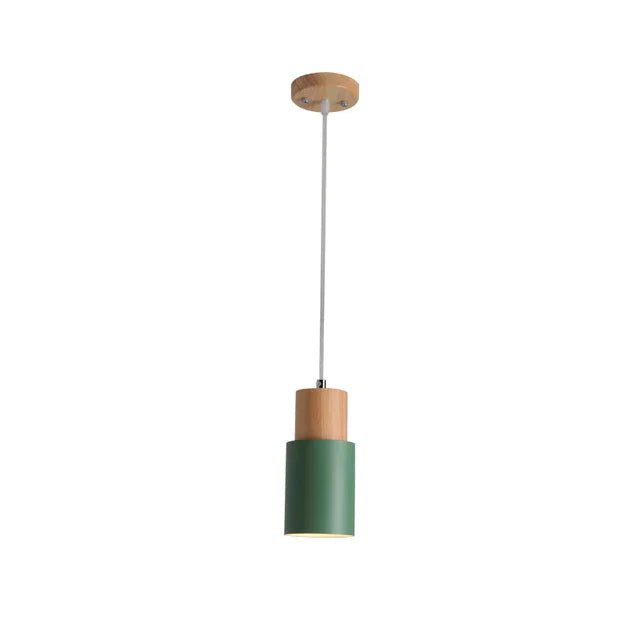 Skandinavische Pendelleuchte Mit Holzakzent – Schlichtes Design, Gemütliche Atmosphäre